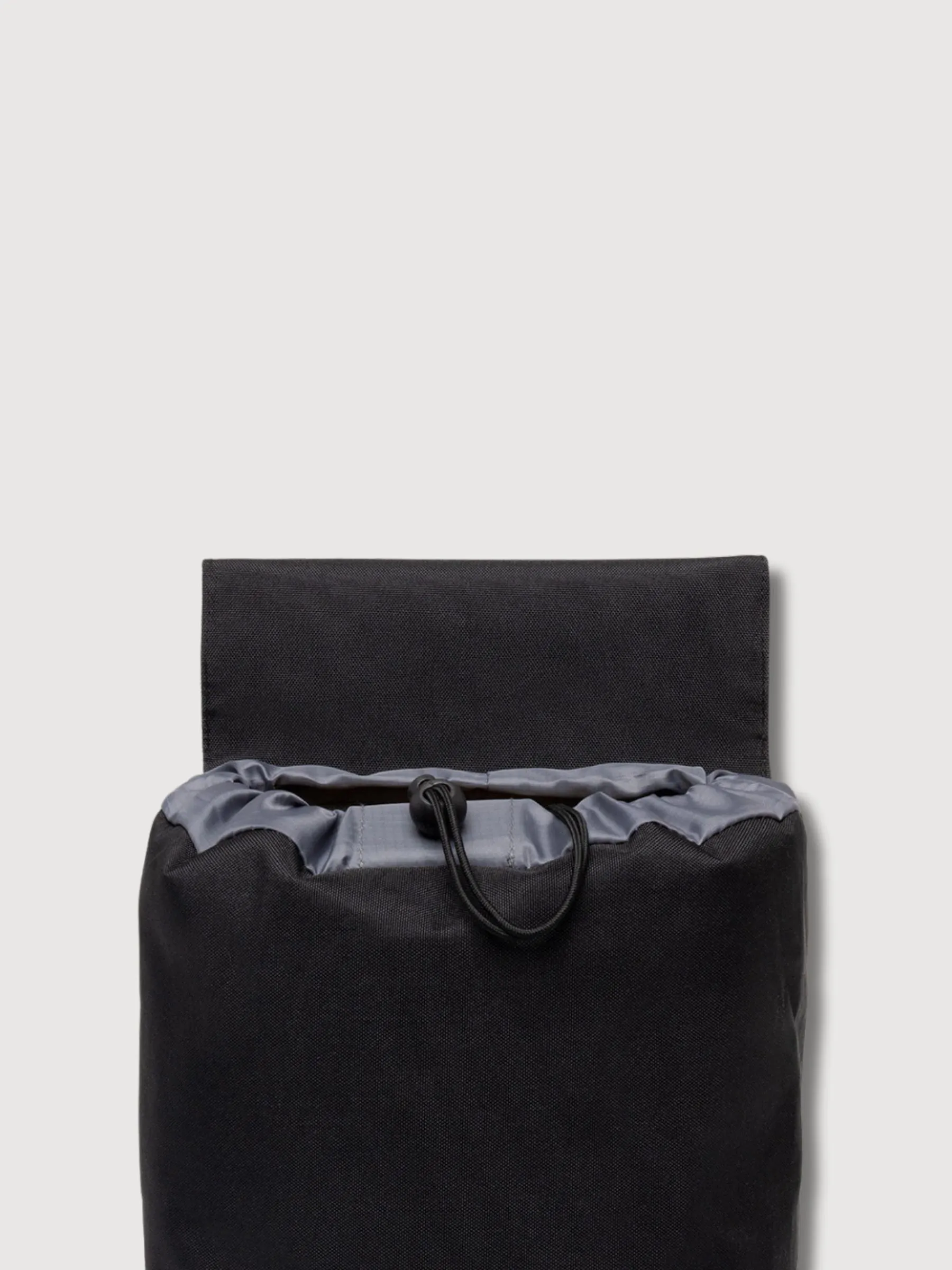 Scout Mini Black backpack in recycled polyester | Lefrik