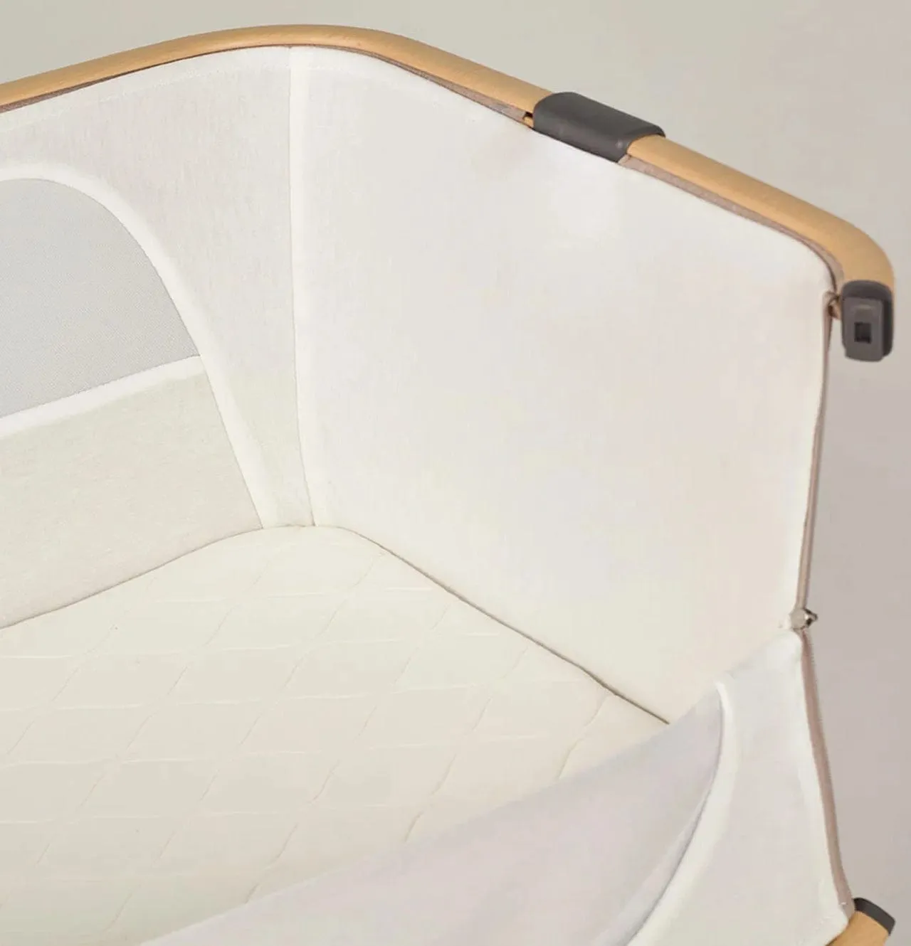 Silver Cross Lunar Bedside Crib - Oatmeal