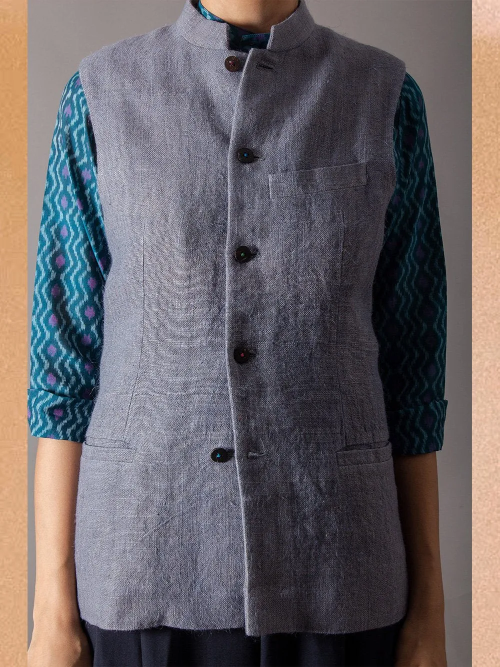SUKETDHIR   I   SD Shaan Gilet | Heavy Linen | M Cloud