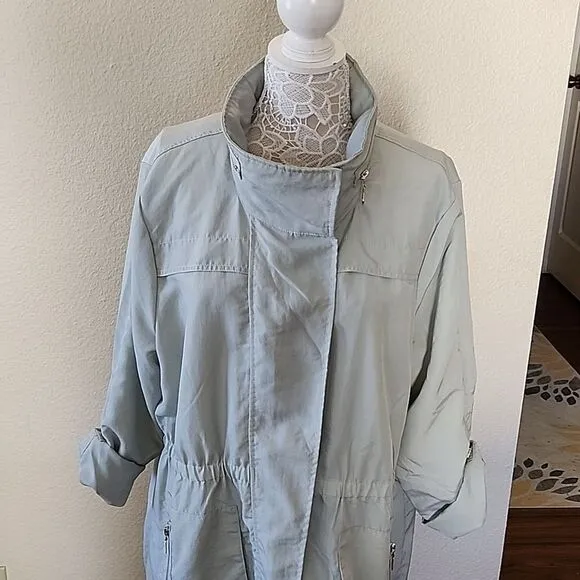 Tart Collections Light Jacket/Rain Coat