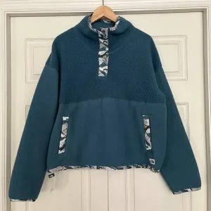 {The North Face} Liberty Cragmont Pullover Fleece in Teal - Women's Large
