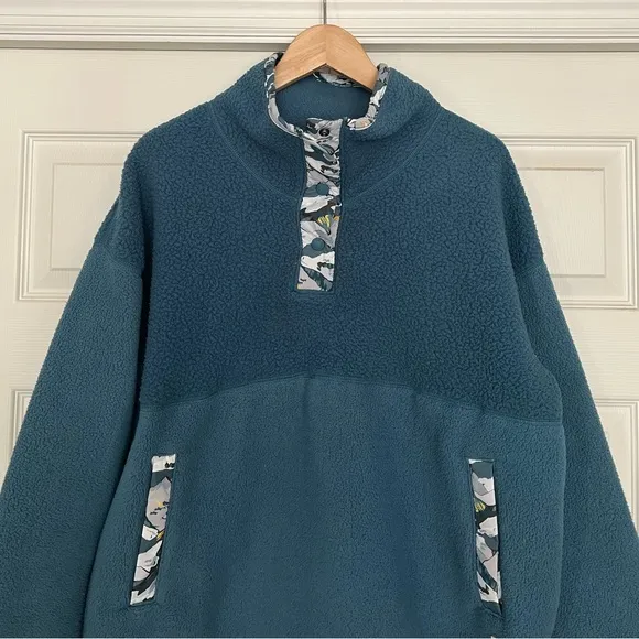 {The North Face} Liberty Cragmont Pullover Fleece in Teal - Women's Large