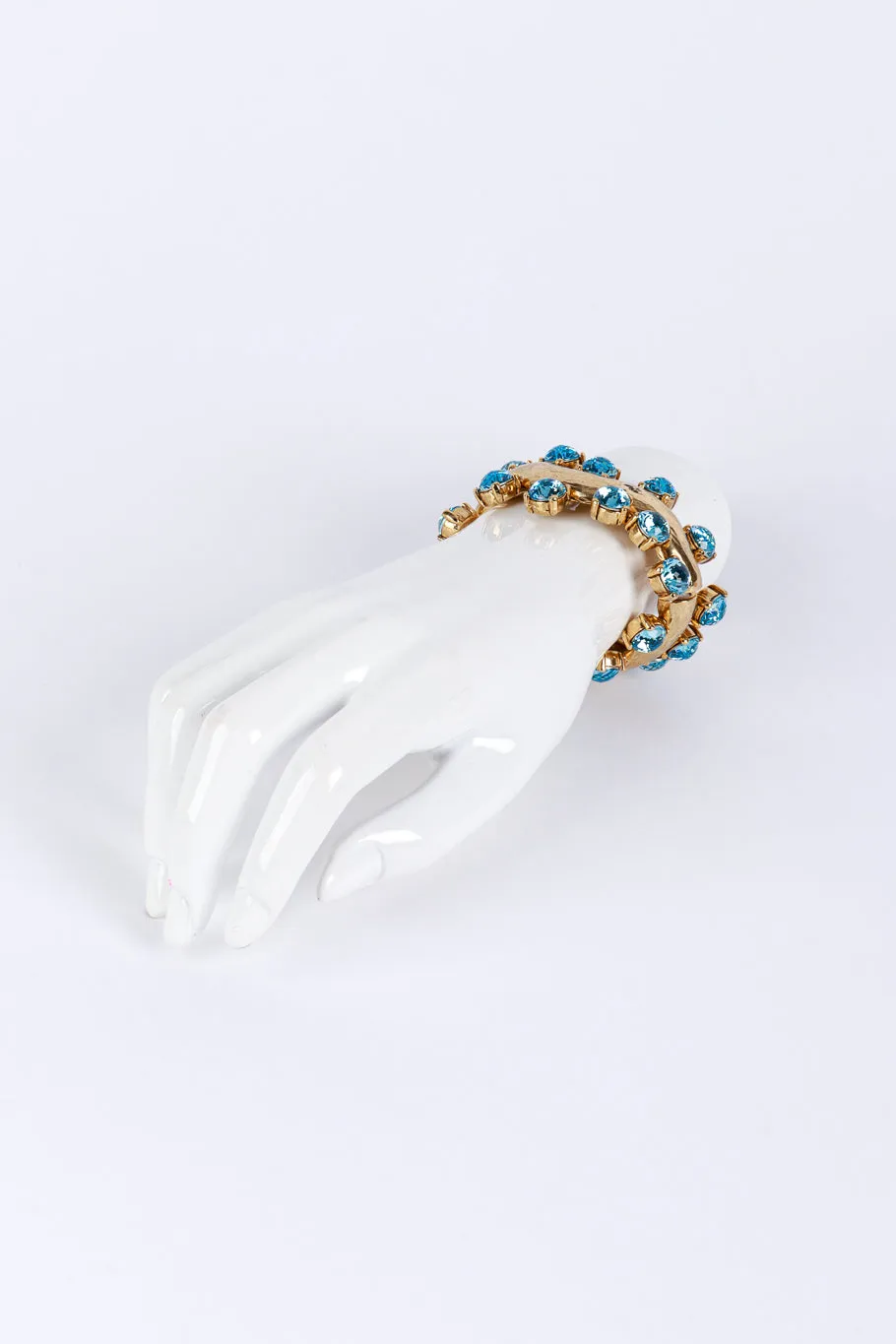 Wavy Crystal Gem Bracelet