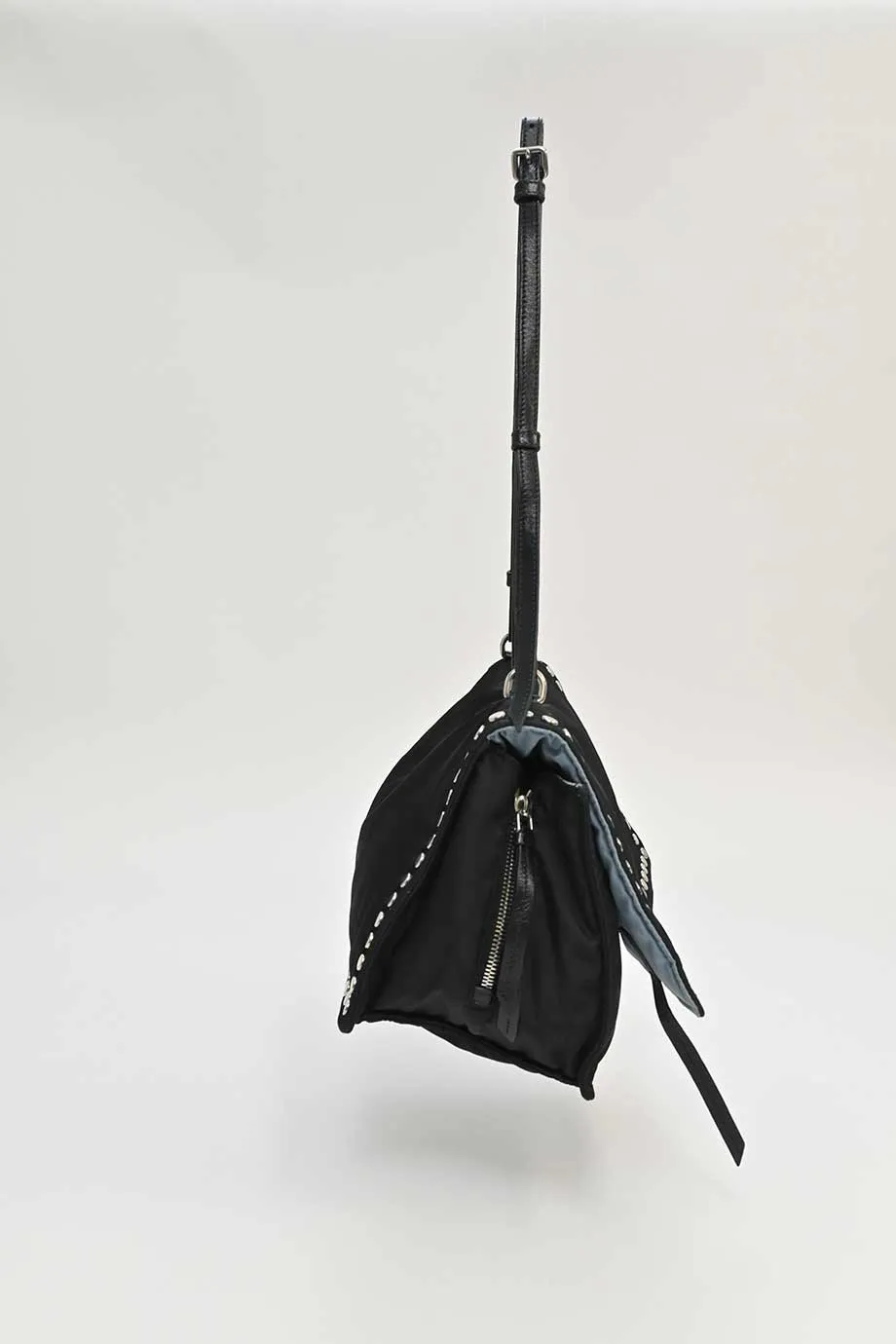 [WB5495] Prada | Cross-Body Bag