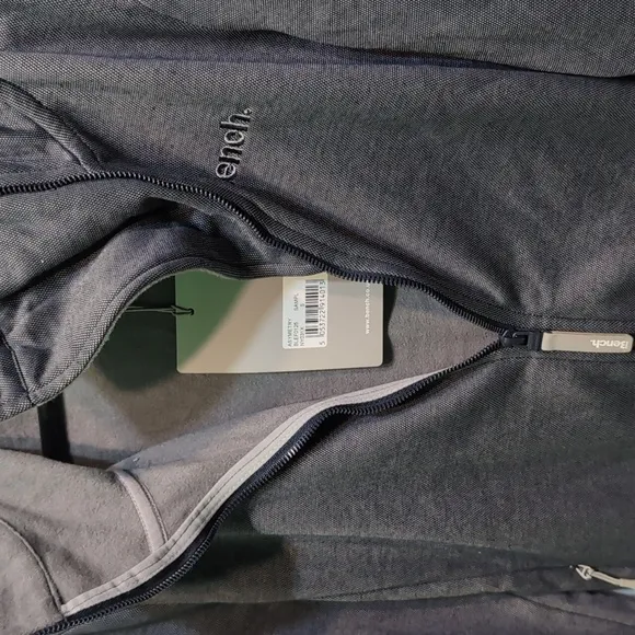 Women's black hoodie Bench athletic full zip jacket size small NWT