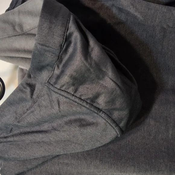 Women's black hoodie Bench athletic full zip jacket size small NWT