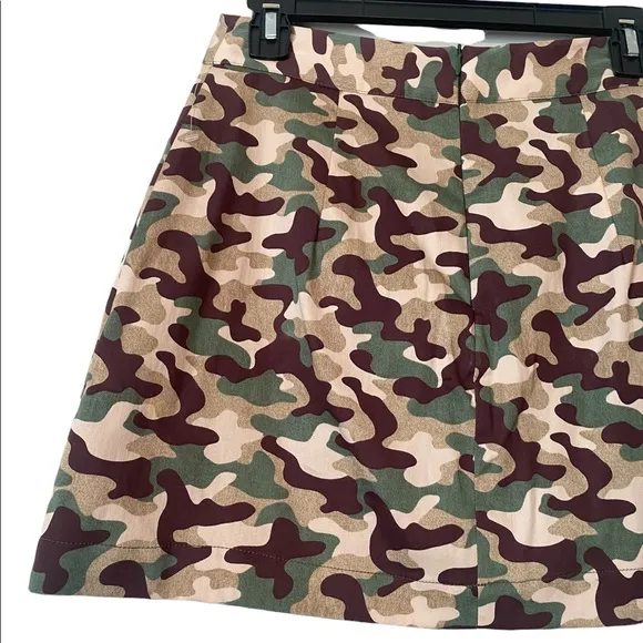 Zara Brown and Green Camouflage Skirt/Skort