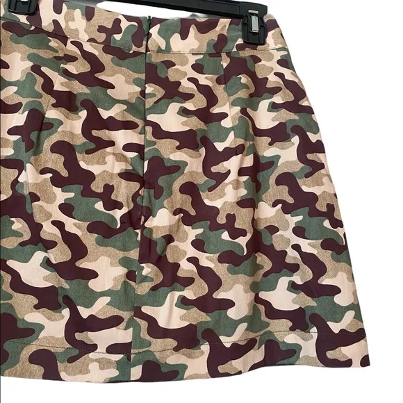 Zara Brown and Green Camouflage Skirt/Skort