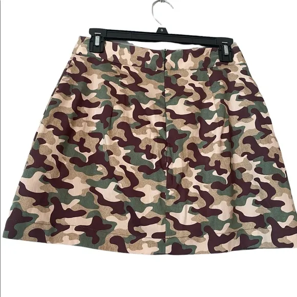 Zara Brown and Green Camouflage Skirt/Skort